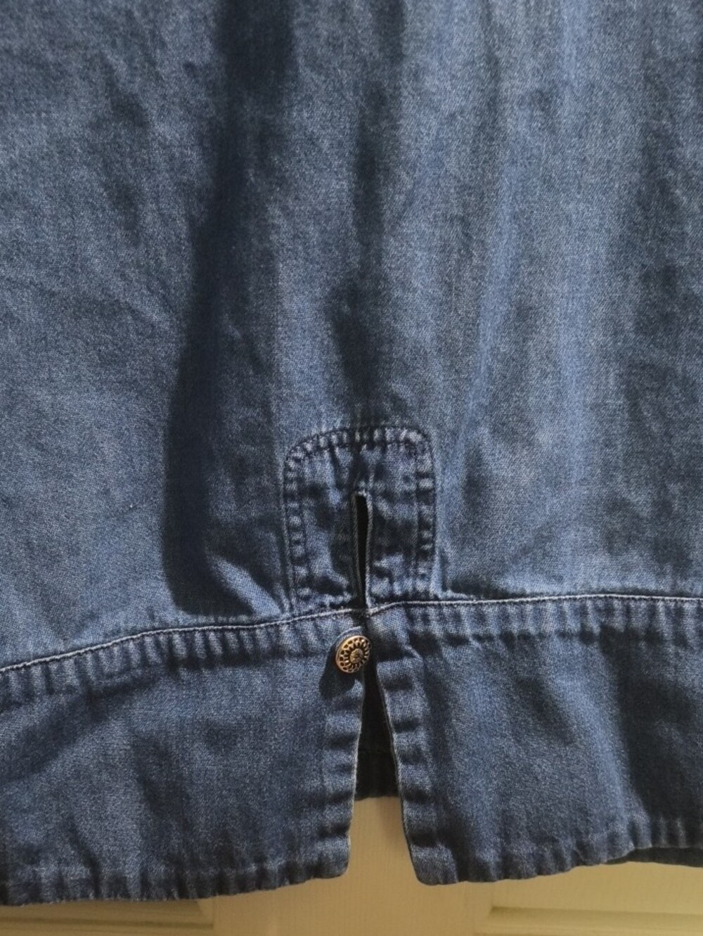 karin stevens Short-Sleeve Denim Button-Front Shirt - Blue - Picture 4 of 4